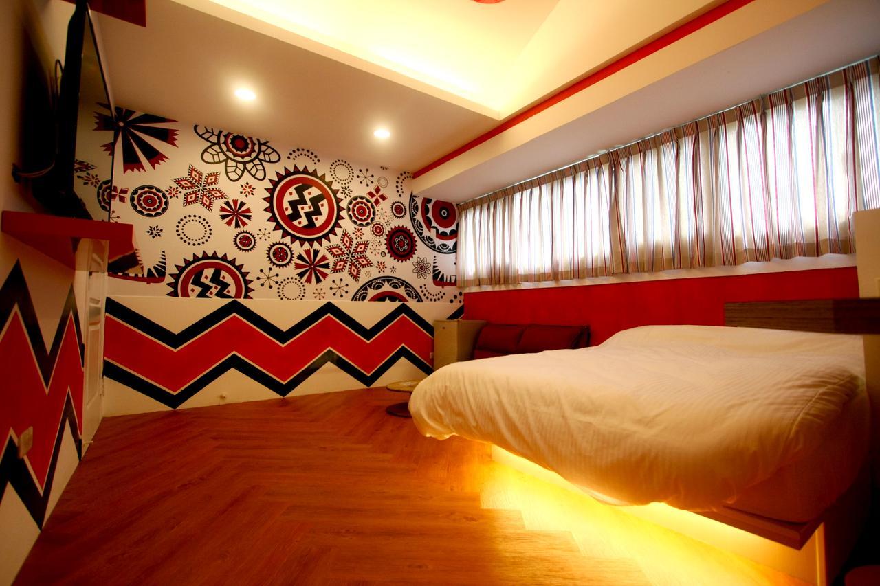 Hostel Color House Taichung Exterior foto